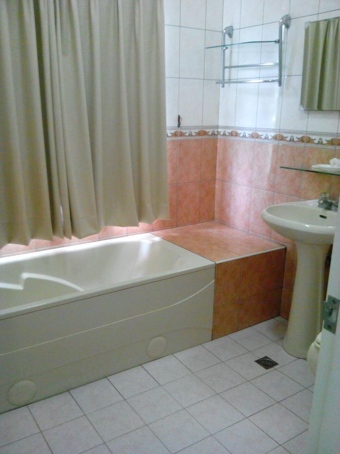 Lohas Gallery Long Stay Hostel Shiding Εξωτερικό φωτογραφία